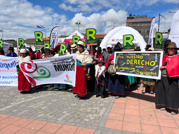 Riobamba conmemoró el Mes del Comercio Justo con marcha y feria de emprendimientos