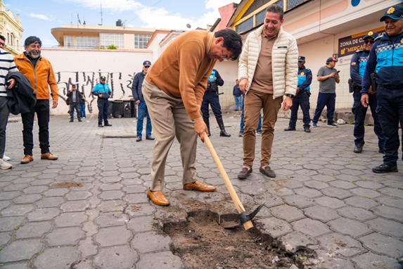 Iniciaron los trabajos preliminares para la rehabilitación integral del Mercado La Merced