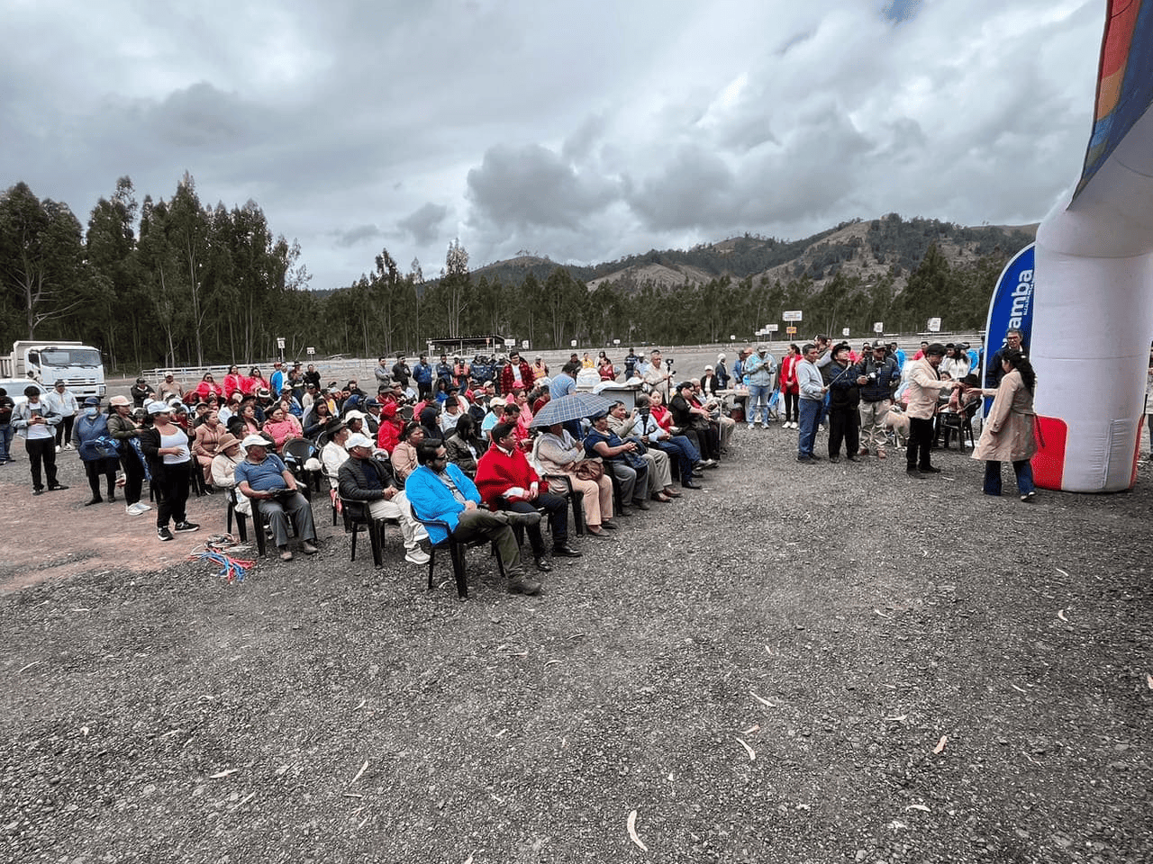 Inauguración de la Plaza de Comercialización de Ganado en Pie en Calpi